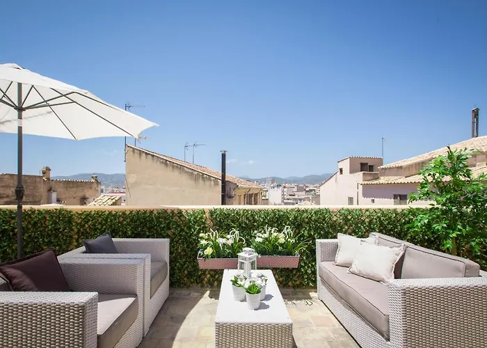 Residence by G Confraria de Sant Miquel
